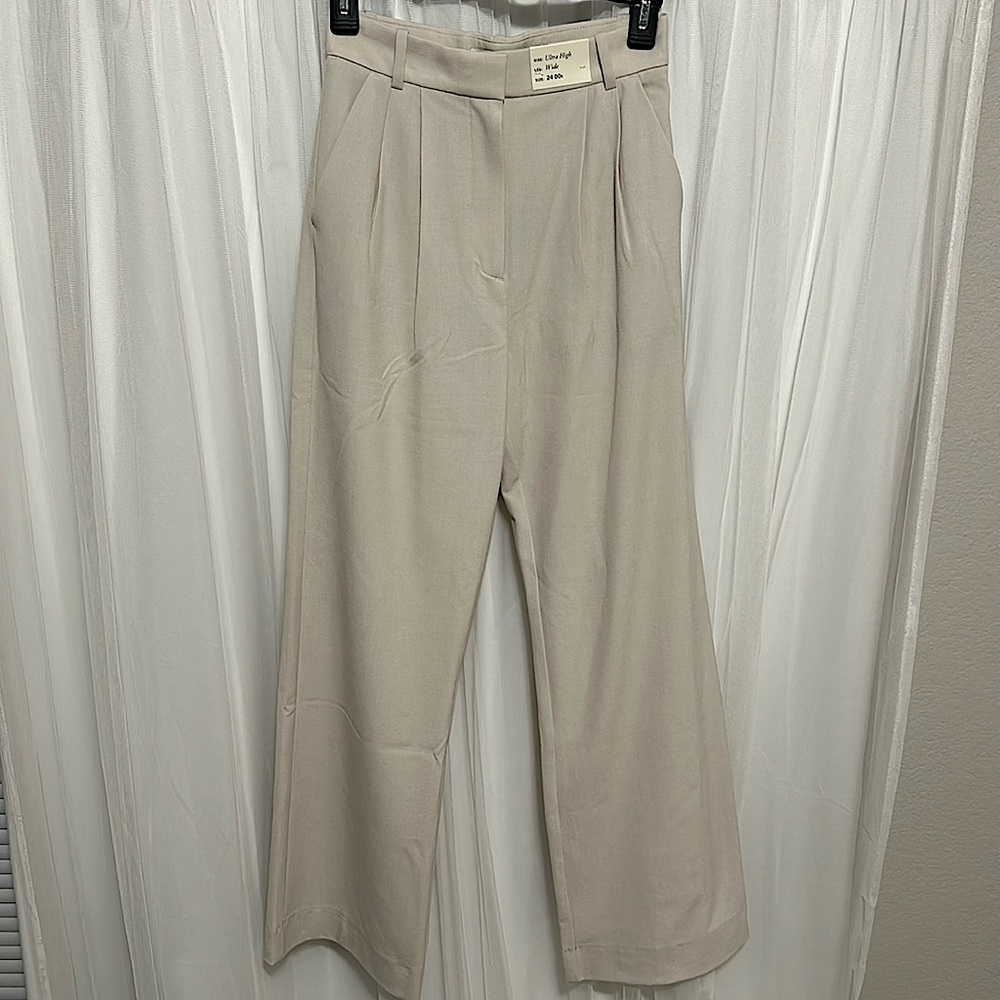 Abercrombie & Fitch Ultra High Rise Wide Leg Trouser